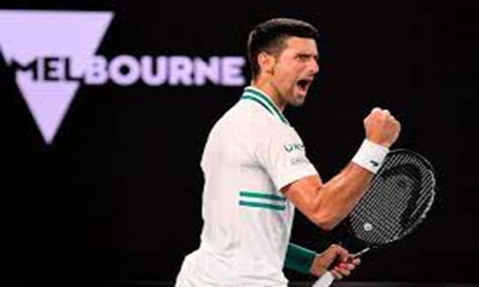 Djokovic no quiere vacunarse para jugar en Australia.