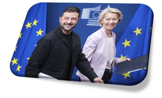 La presidenta de la Comisión Europea, Ursula Von der Leyen junto al líder ucraniano Vladímir Zelenski