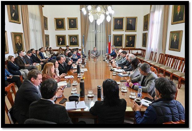 El gobernador presidió una nueva reunión de gabinete para repasar temas de gestión :: Asdigitalnews