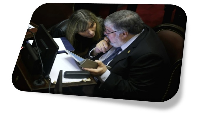 Di Tullio y Mayans.
